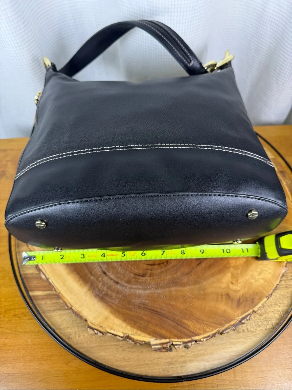 Calvin Klein Sophia Leather Hobo Shoulder Bag-Black & Gold Accent Chain EUC